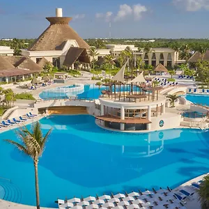 Rezort Bahia Principe Grand Tulum