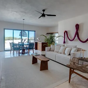 Casa Manglar Riviera Maya Apartahotel