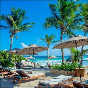 Uma Oceanfront Tulum
